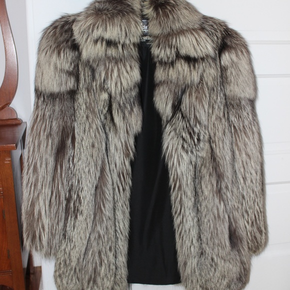 Silver Fox Fur Jacket - Picture 3 of 8
